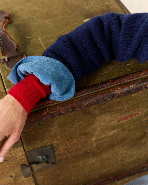 The Crown MOLOH Neck Mid Blue