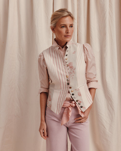 Clipper Patch Waistcoat Pink
