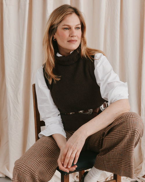 MOLOH Neck Sleeveless Chocolate
