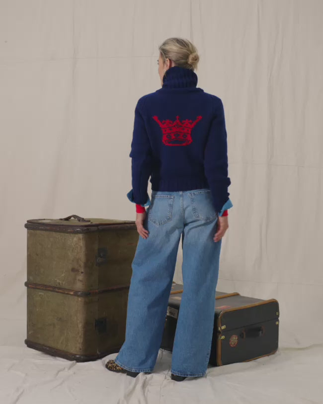 The Crown MOLOH Neck Mid Blue